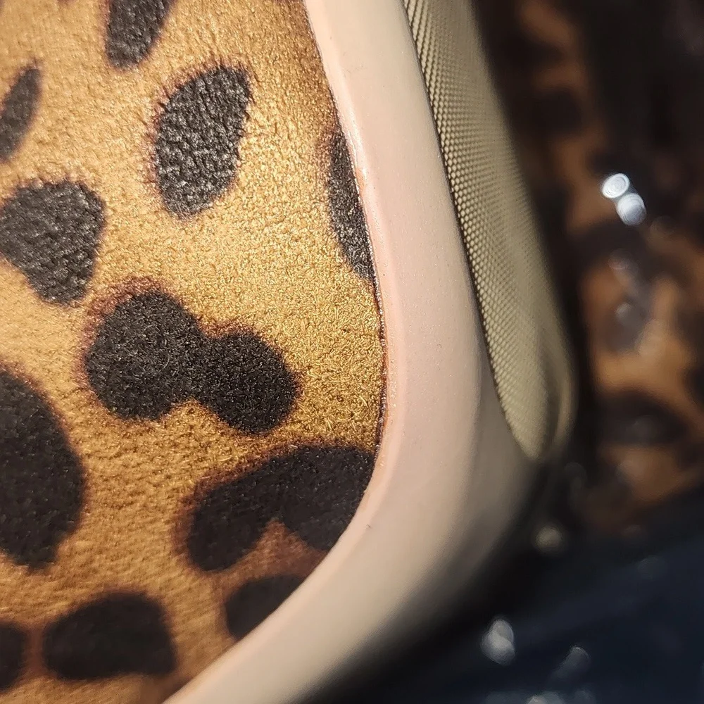 🆕️ Leopard print heels - Picture 4 of 9